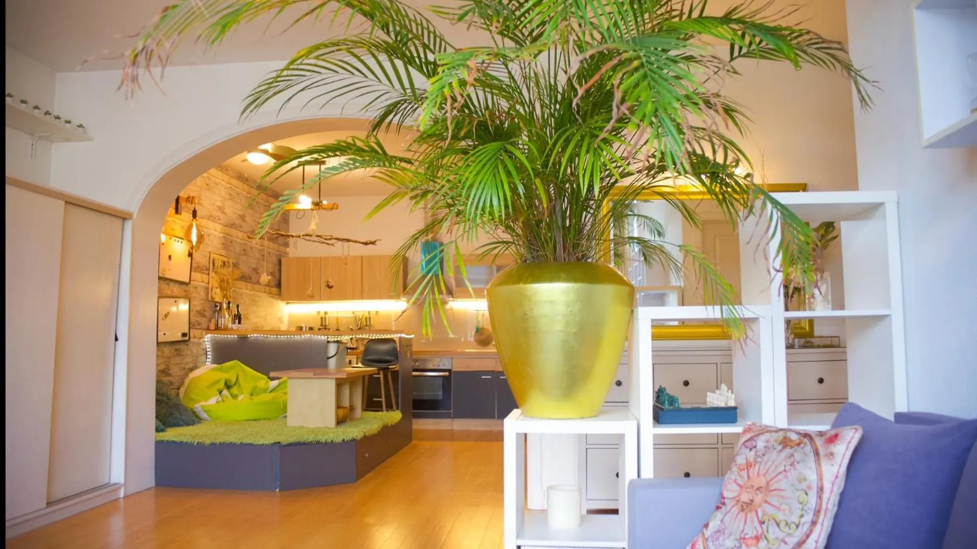 The Golden Hour Loft Apartamento Bruxelas